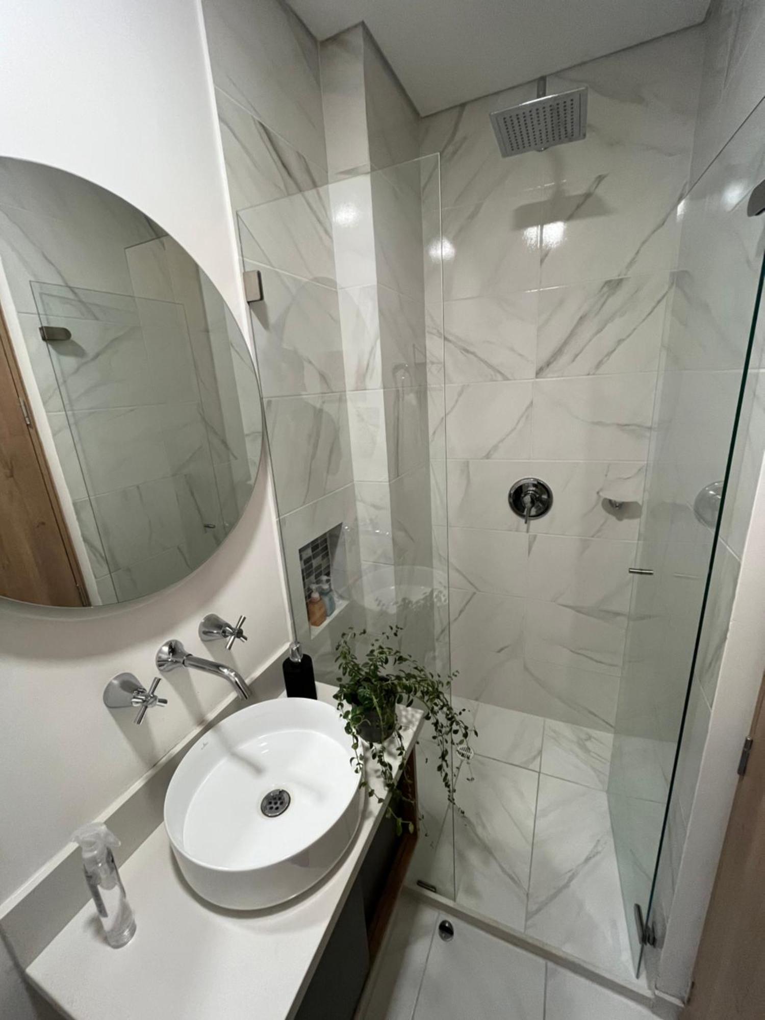 En Appartement *